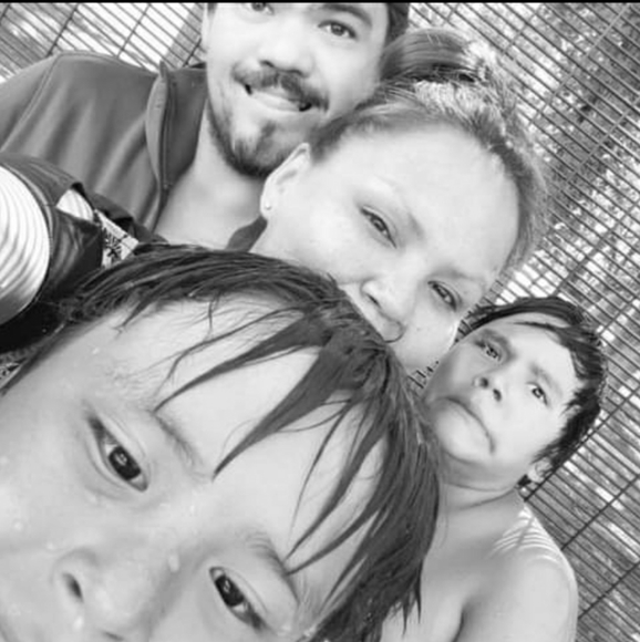 Meet your Poshers, Ashley &Mitchell - Picture 2 of 4